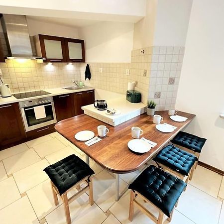 Exclusive Penthouse Near Citycenter 120M2 +Netflix Краків Екстер'єр фото