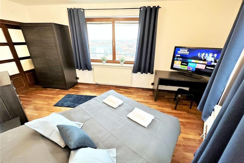Exclusive Penthouse Near Citycenter 120M2 +Netflix Краків Екстер'єр фото