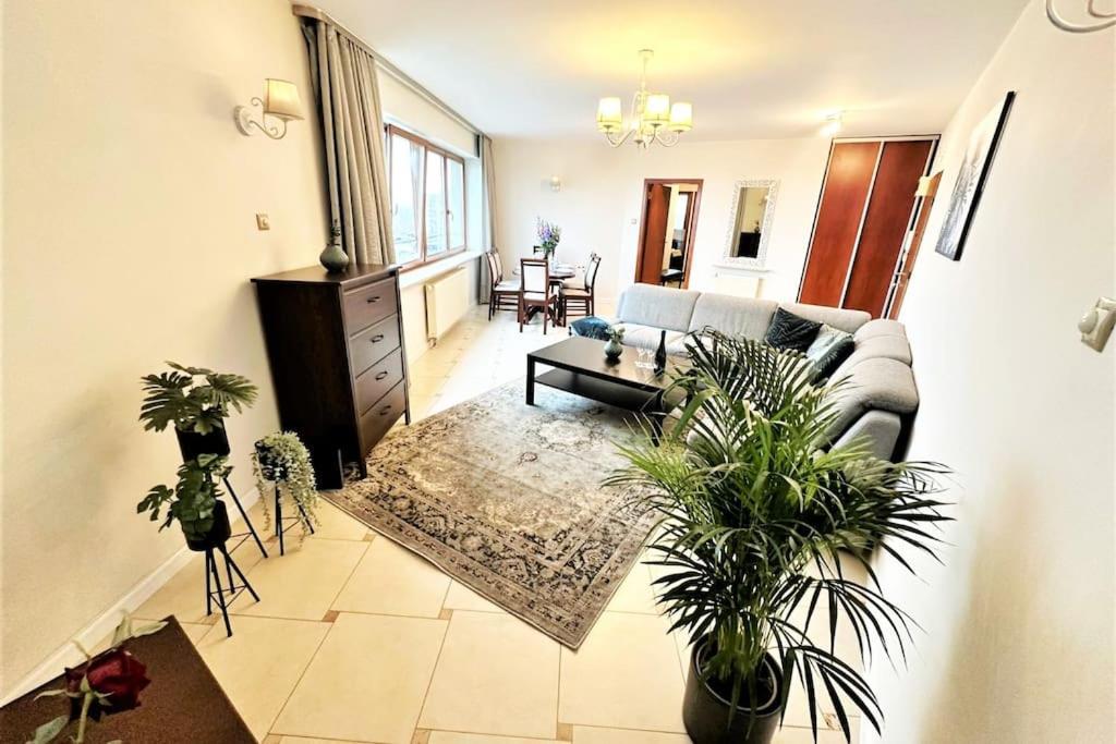 Exclusive Penthouse Near Citycenter 120M2 +Netflix Краків Екстер'єр фото